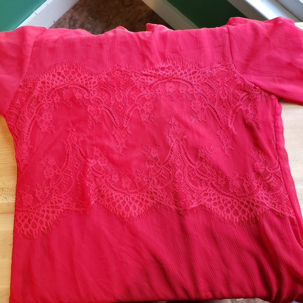 Lace overlay dress - Picture 5 of 8